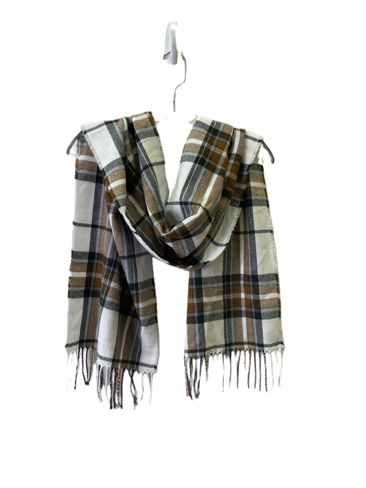 Scarf Winter By Old Navy In Tan