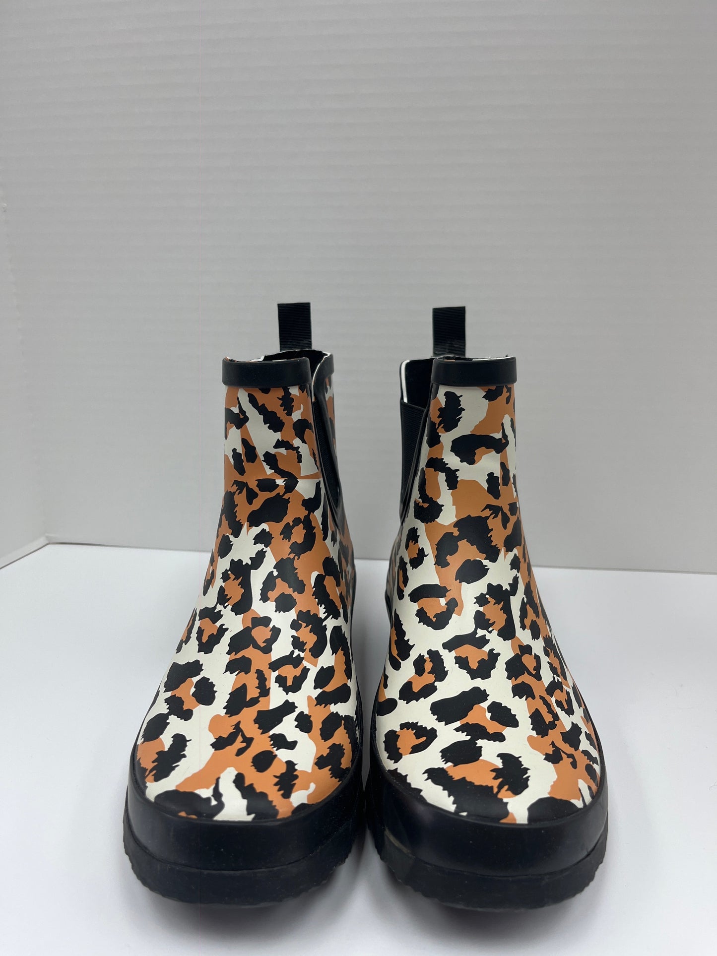 Boots Rain By Xappeal  Size: 8