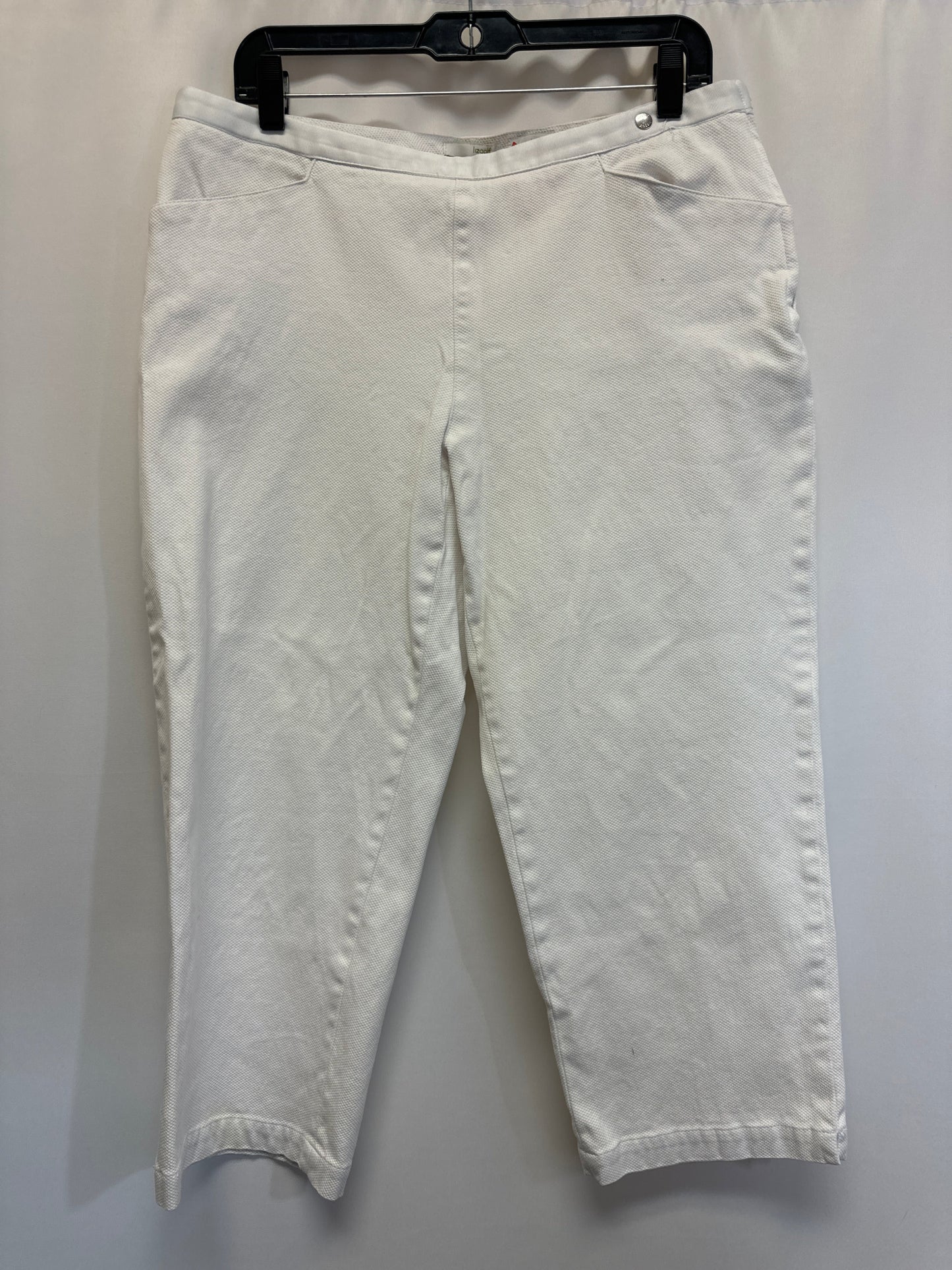 Capris By Liz Claiborne  Size: 14