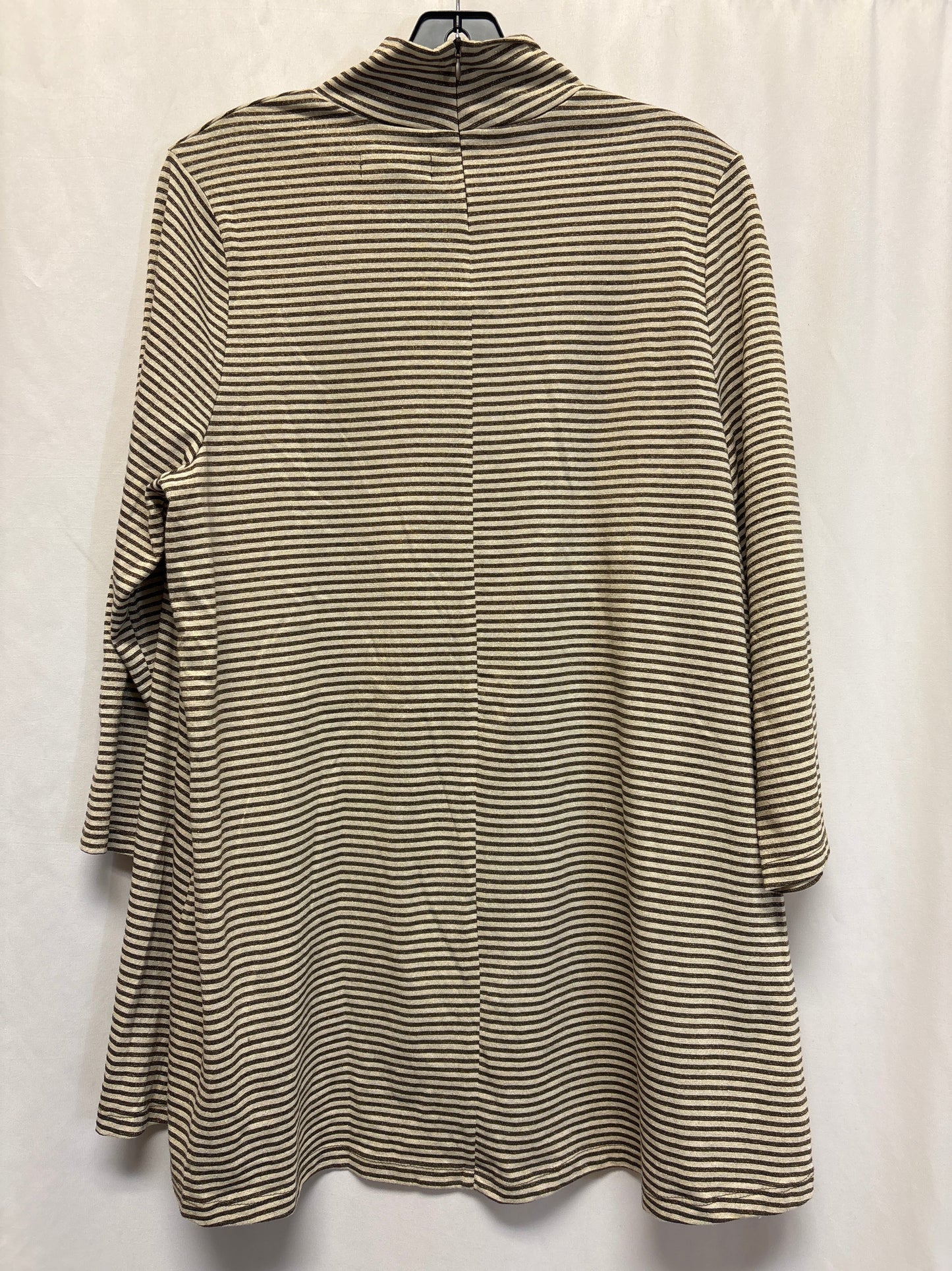 Top Long Sleeve By Kim Rogers In Green, Size: Xl