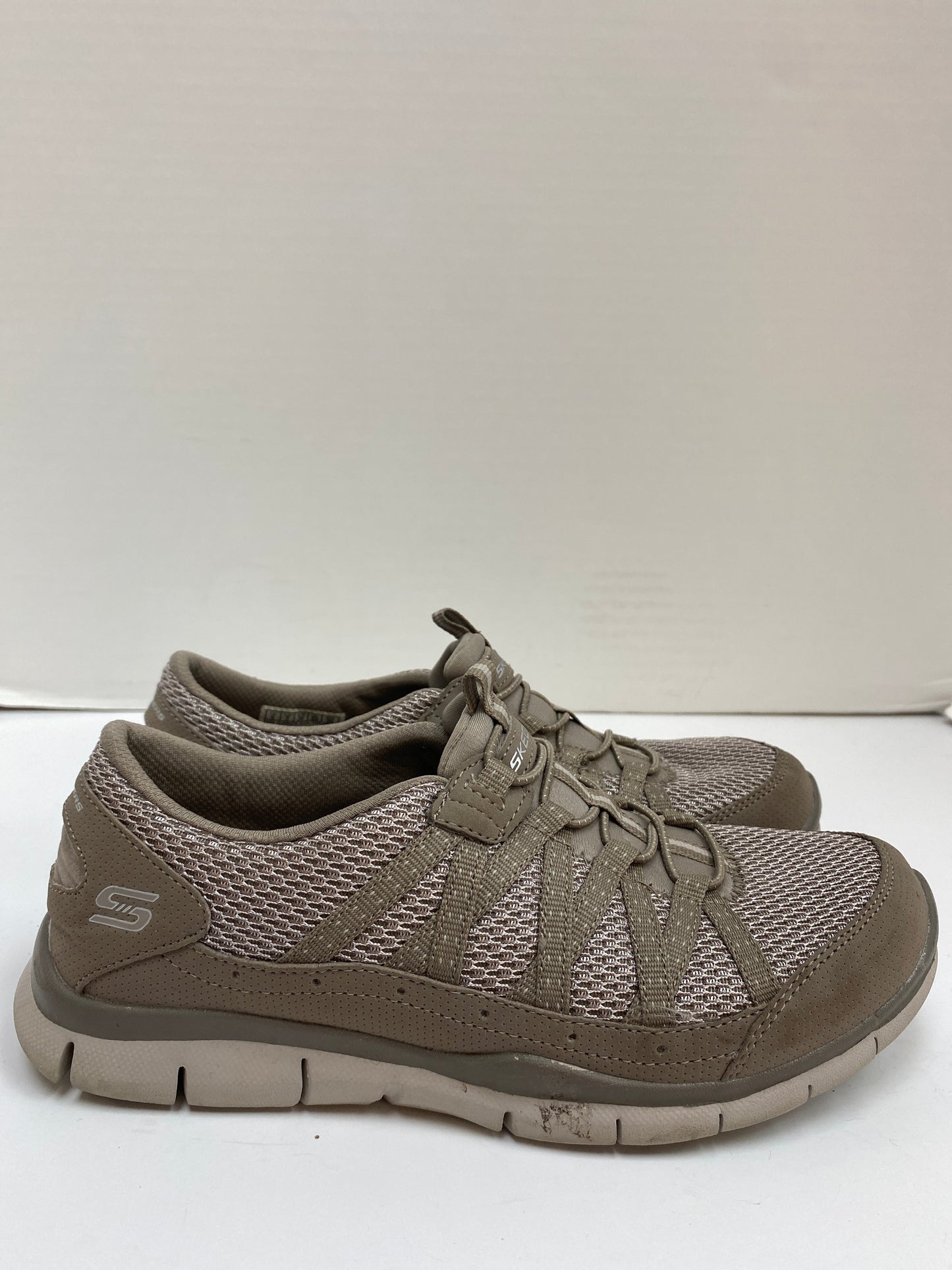 Shoes Athletic By Skechers In Taupe, Size: 6