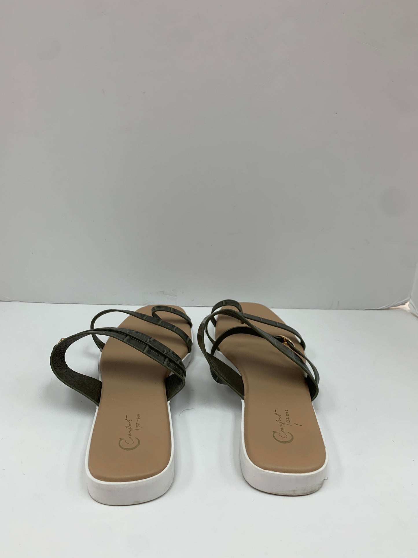 Sandals Flats By Cato  Size: 11