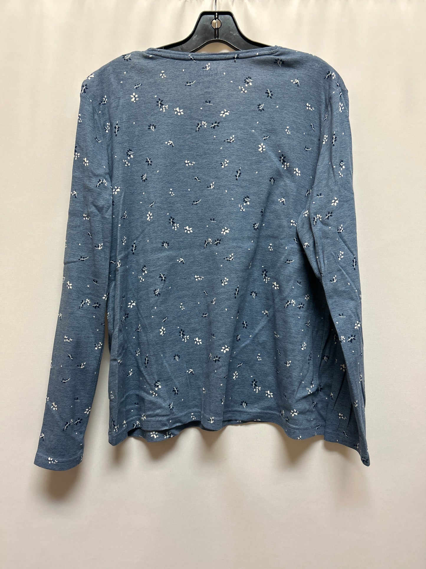 Top Long Sleeve By Croft And Barrow  Size: Xl