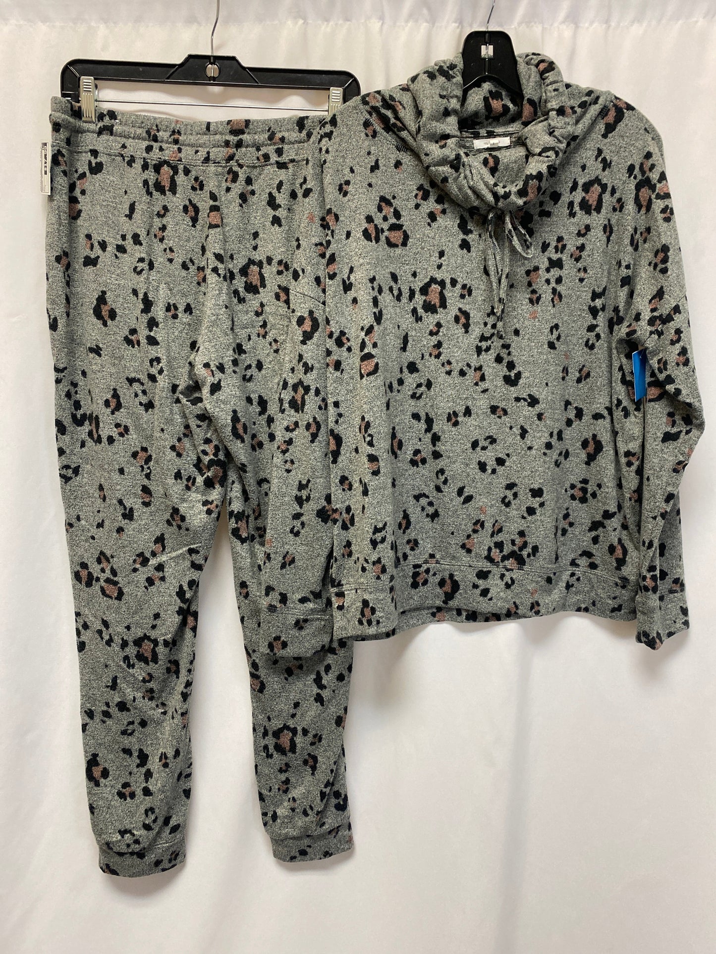 Pajamas 2pc By Maurices In Grey, Size: L