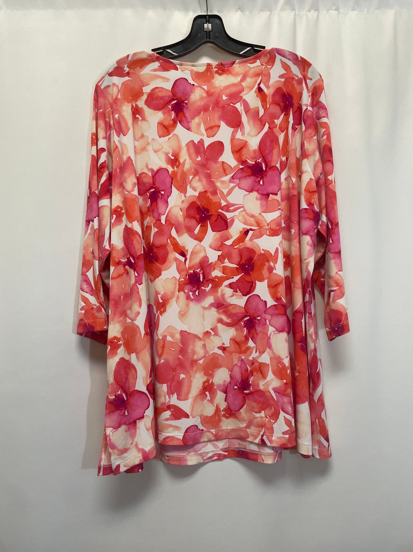 Peach Top 3/4 Sleeve Susan Graver, Size 3x