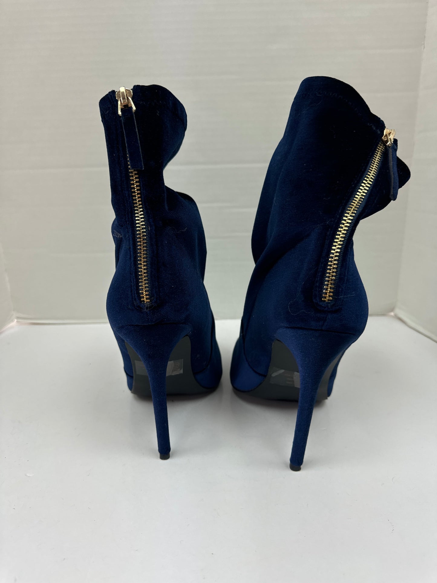 Blue Boots Ankle Heels Shoedazzle, Size 10