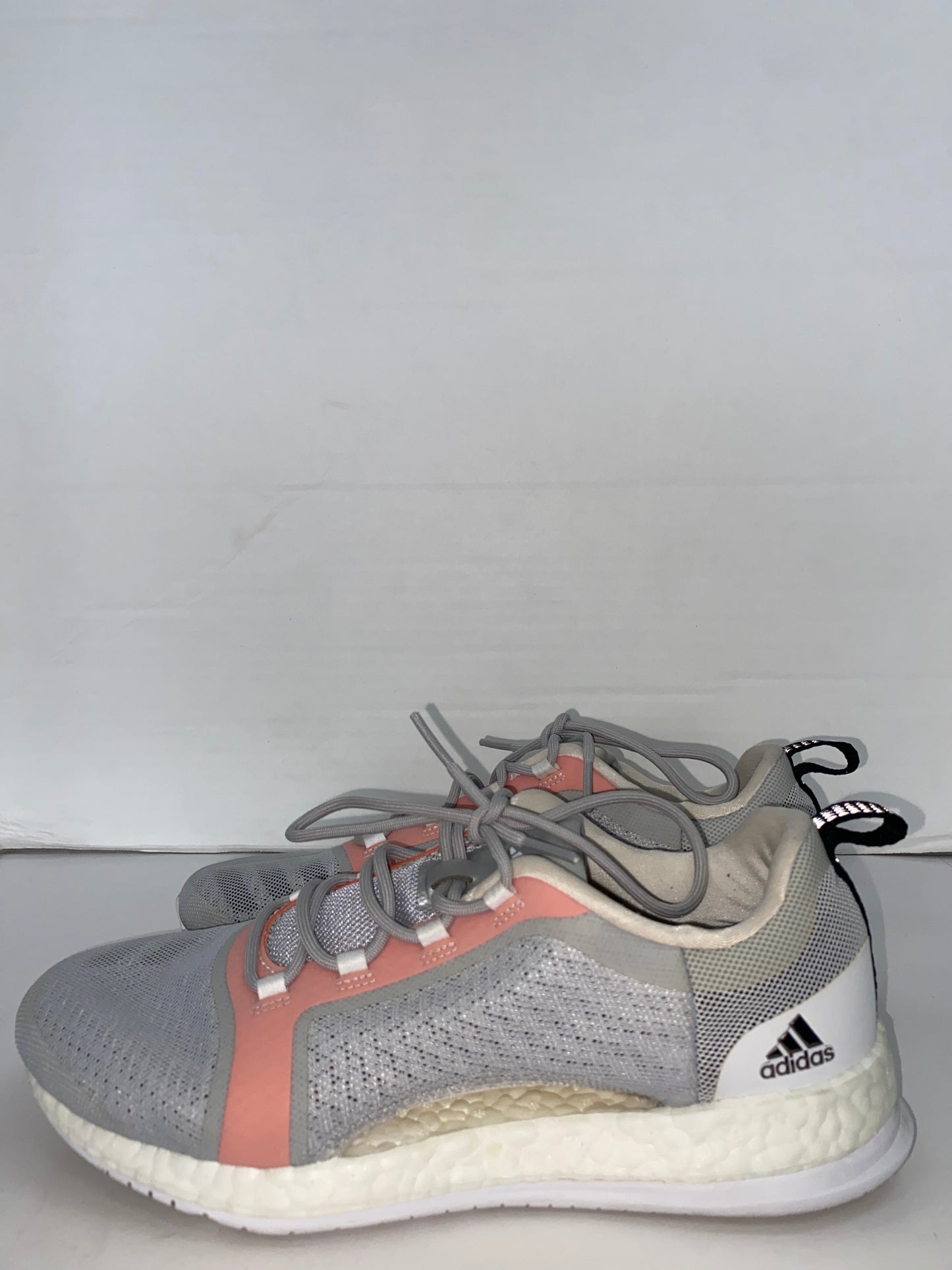 Grey Shoes Athletic Adidas, Size 7.5