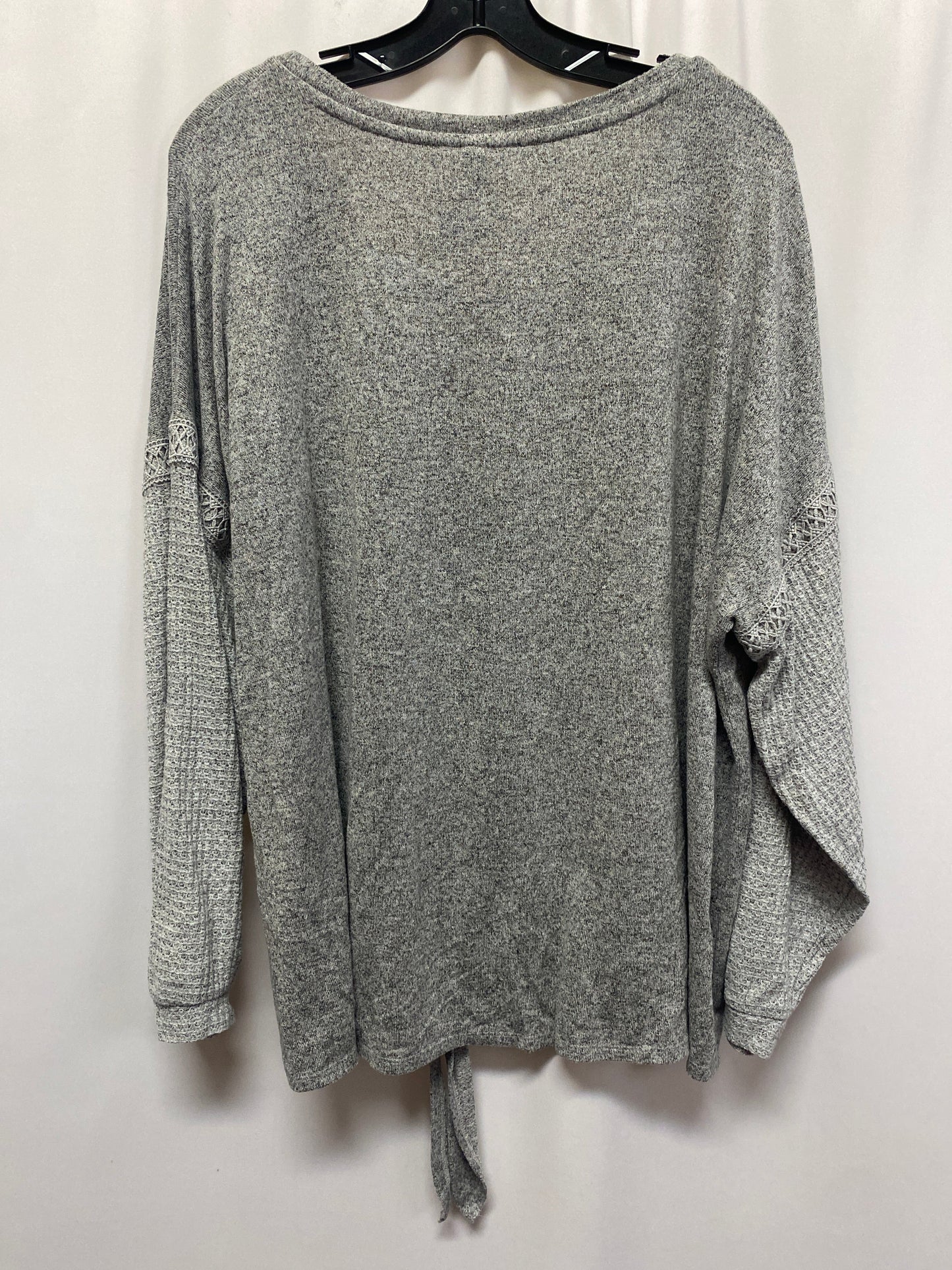 Top Long Sleeve By Cato In Grey, Size: 3x