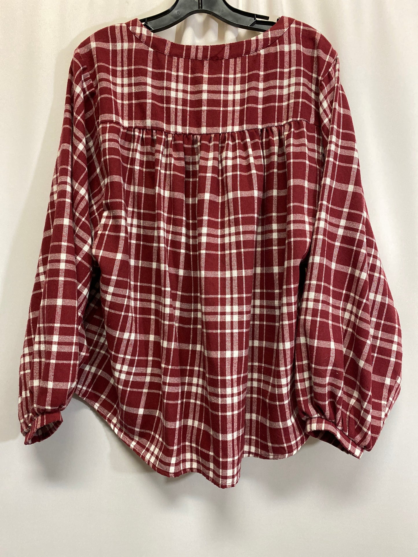 Top Long Sleeve By Andree By Unit In Red, Size: 1x