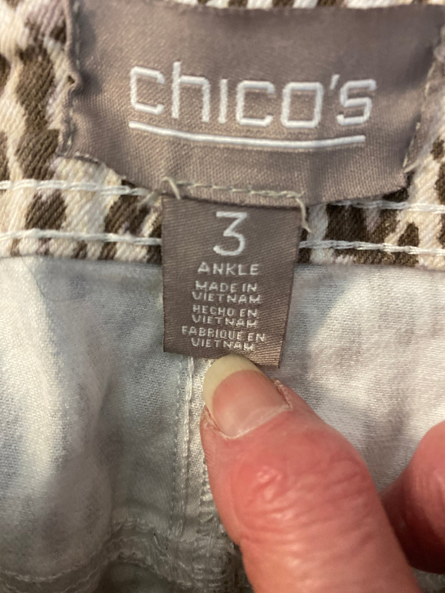 Jeans Straight By Chicos In Animal Print, Size: 16