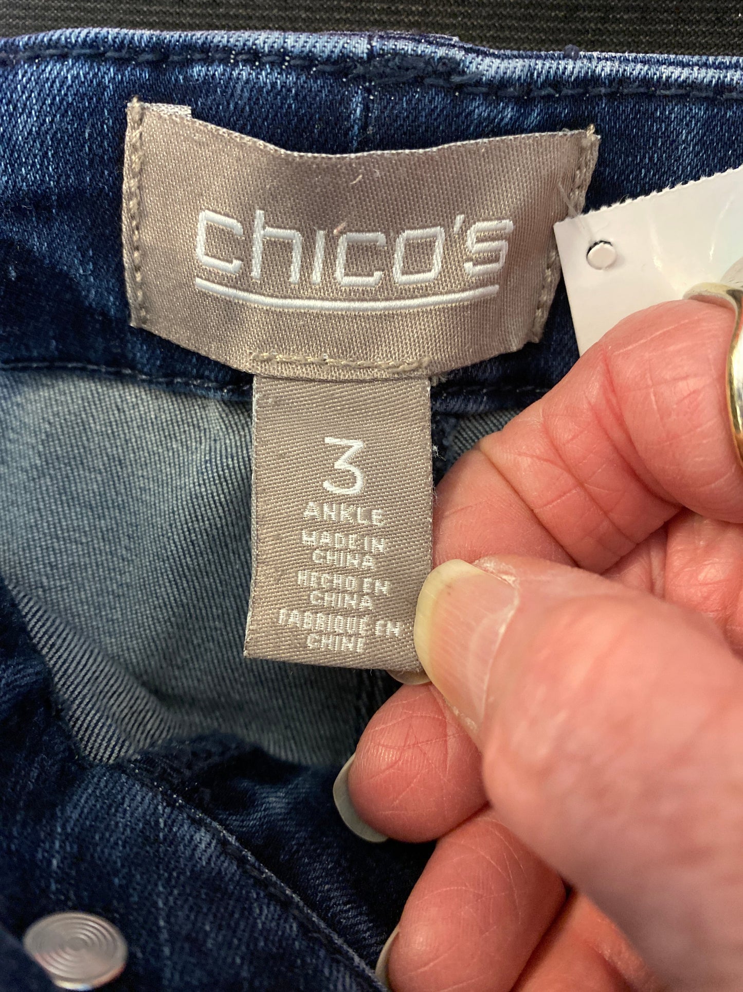 Jeans Straight By Chicos In Blue Denim, Size: 16