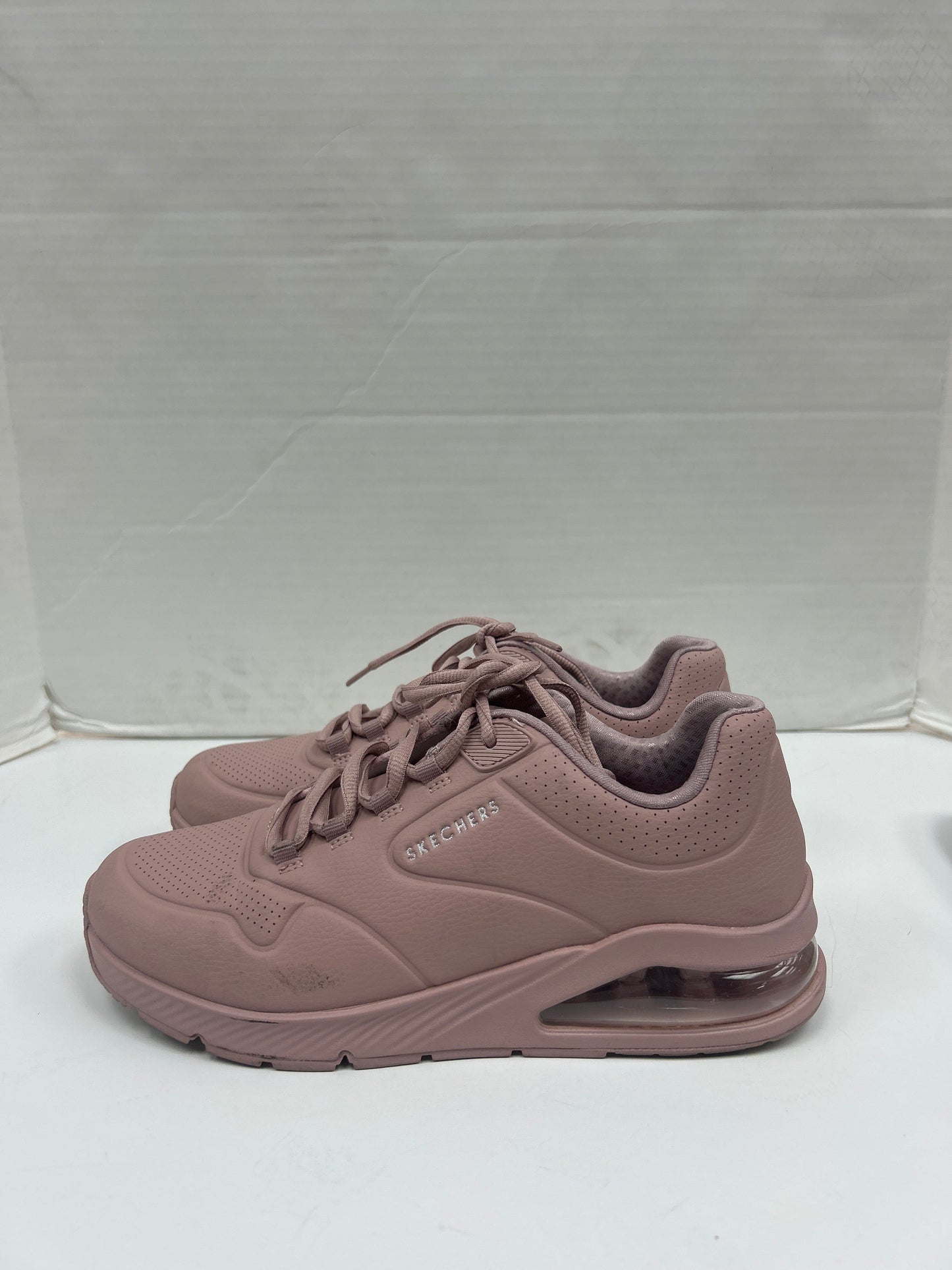 Shoes Athletic By Skechers In Mauve, Size: 9