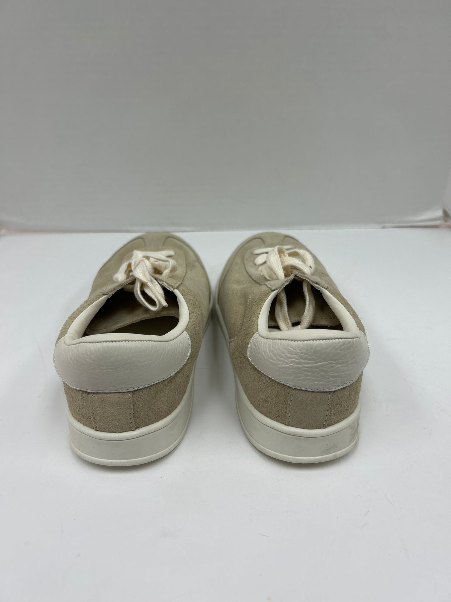 Shoes Sneakers By Zara In Cream, Size: 8.5