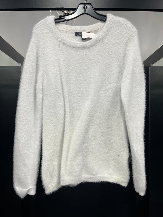 Sweater By Ellen Tracy In White, Size: M