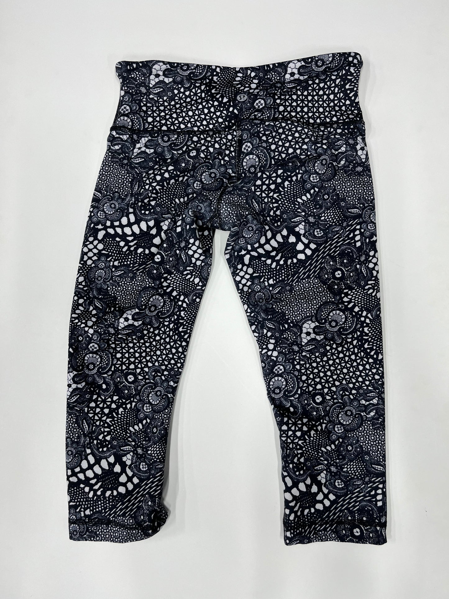 Athletic Capris By Lululemon  Size: S