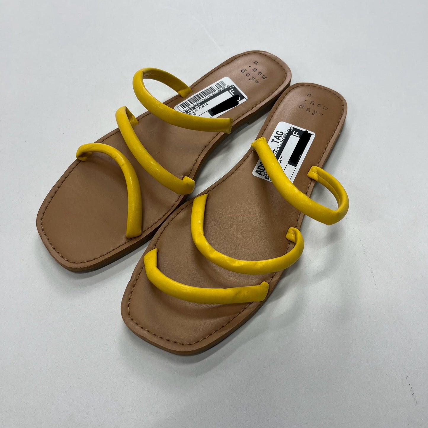 Yellow Sandals Flats A New Day, Size 8