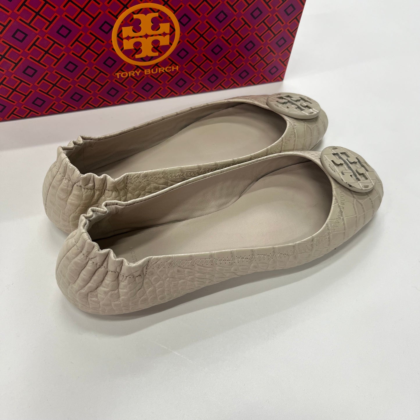 Cream Shoes Flats Ballet Tory Burch, Size 9