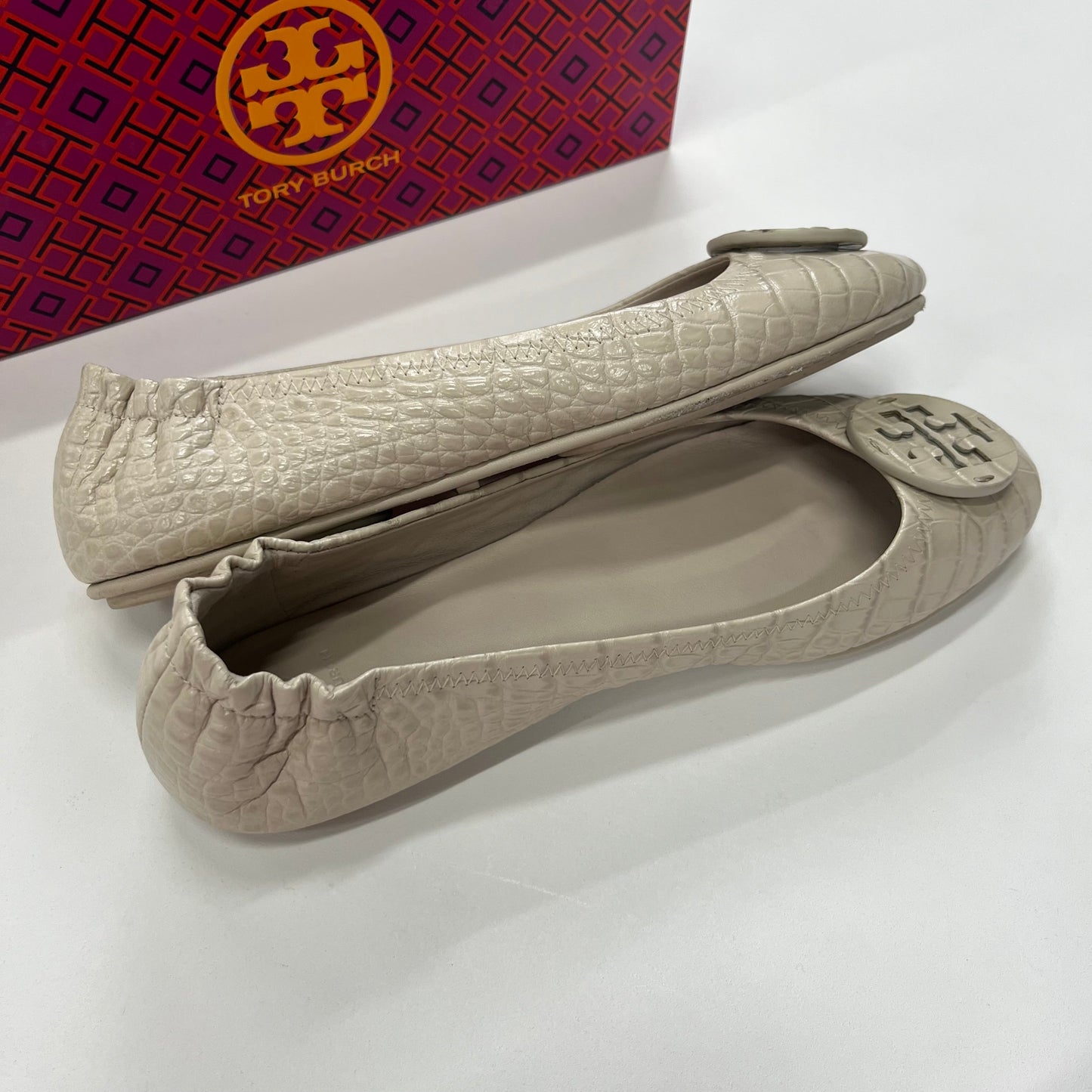 Cream Shoes Flats Ballet Tory Burch, Size 9