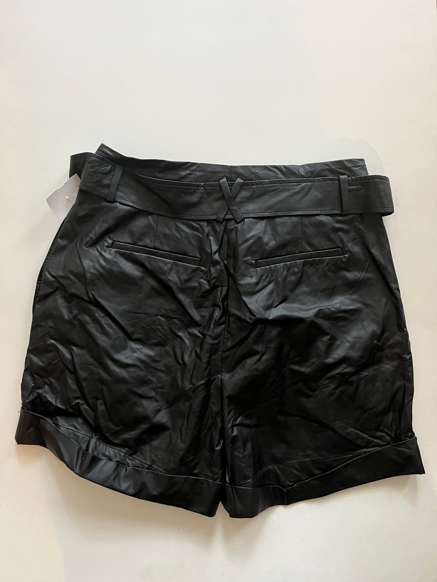 Black Shorts Elizabeth And James, Size 8