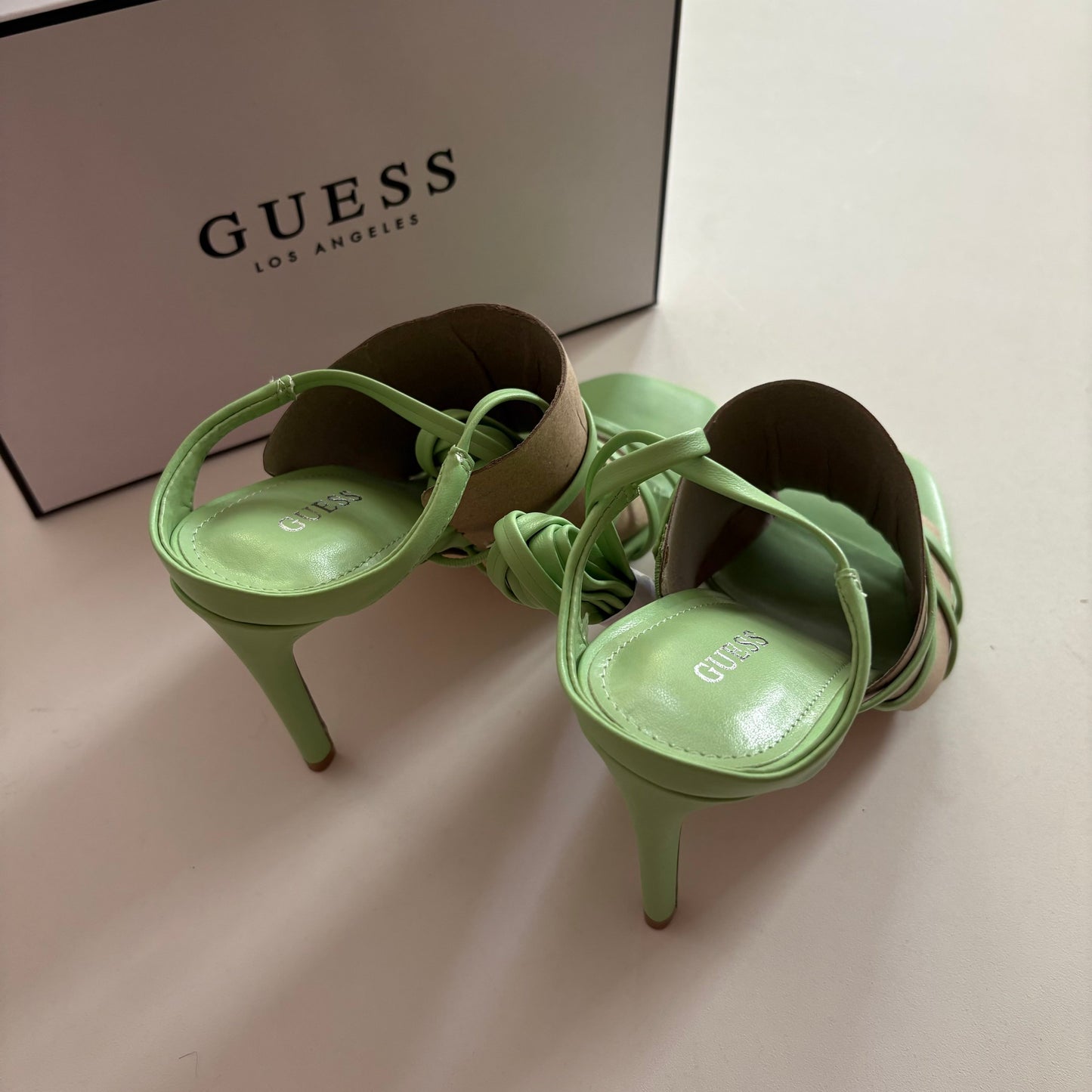 Shoes Heels Stiletto By Guess In Green, Size: 7.5