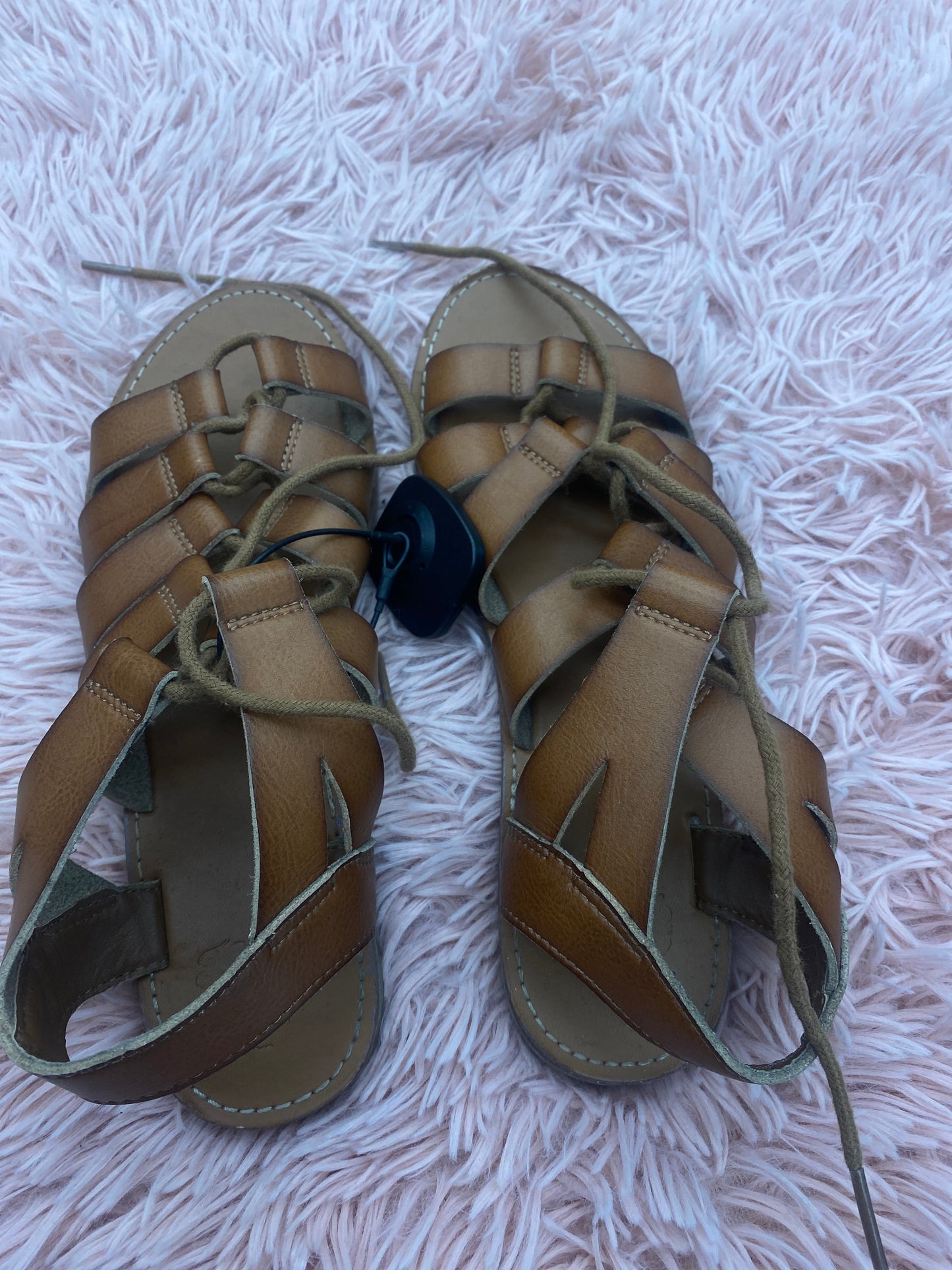 Sandals Flats By Faded Glory In Brown, Size: 9