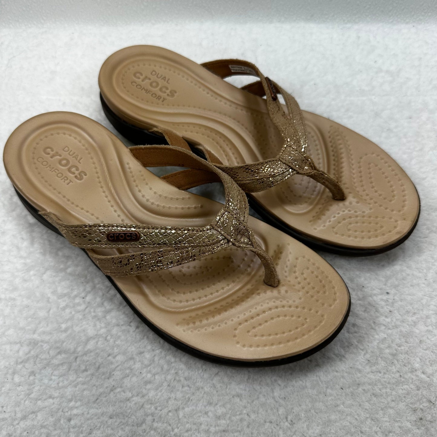 Sandals Flip Flops By Crocs In Tan, Size: 8