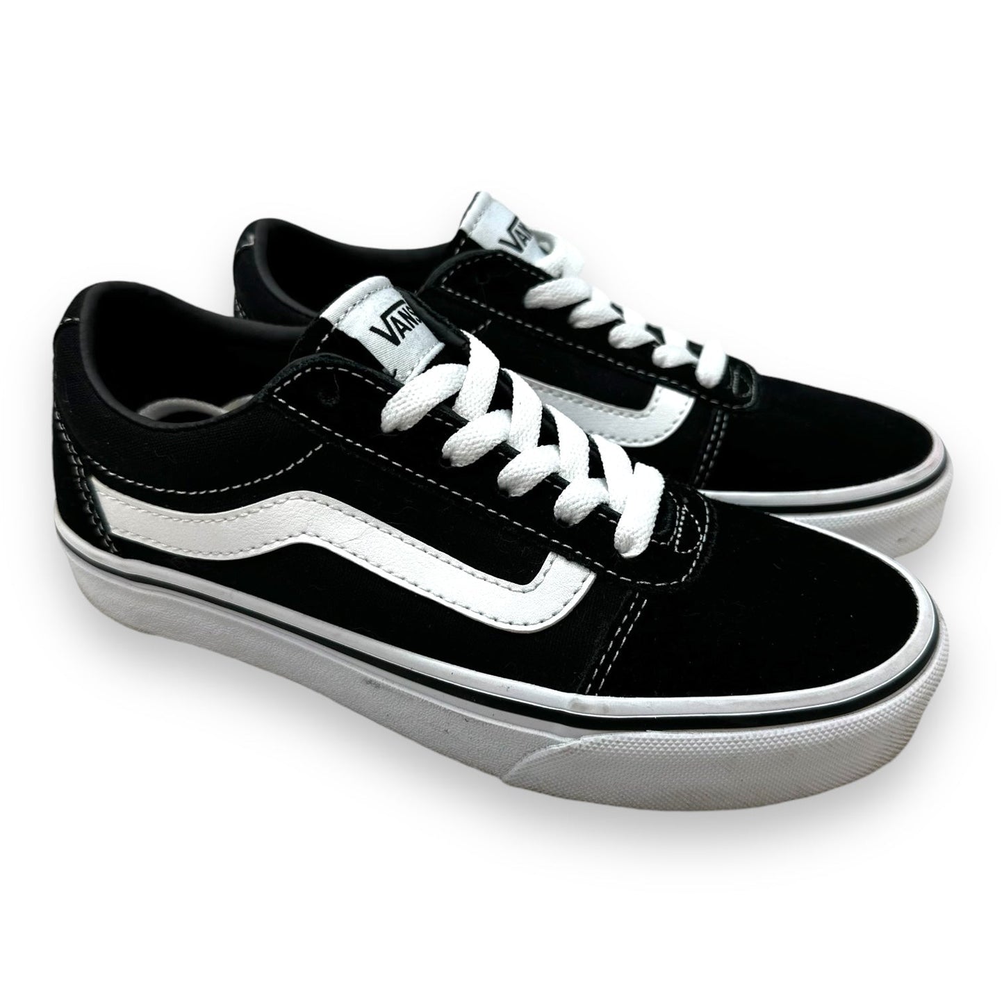 Shoes Sneakers By Vans, Size: 5