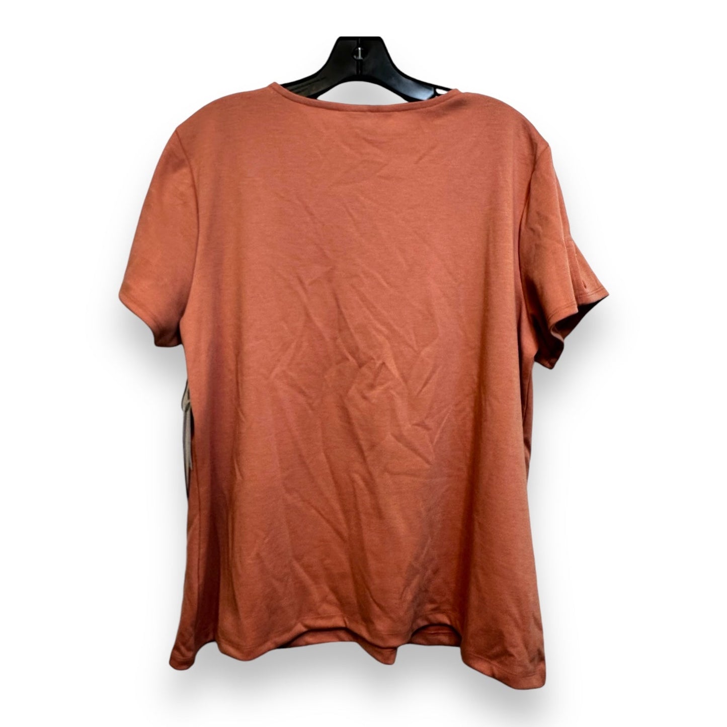 Top Short Sleeve By Liz Claiborne In Peach, Size: Xl