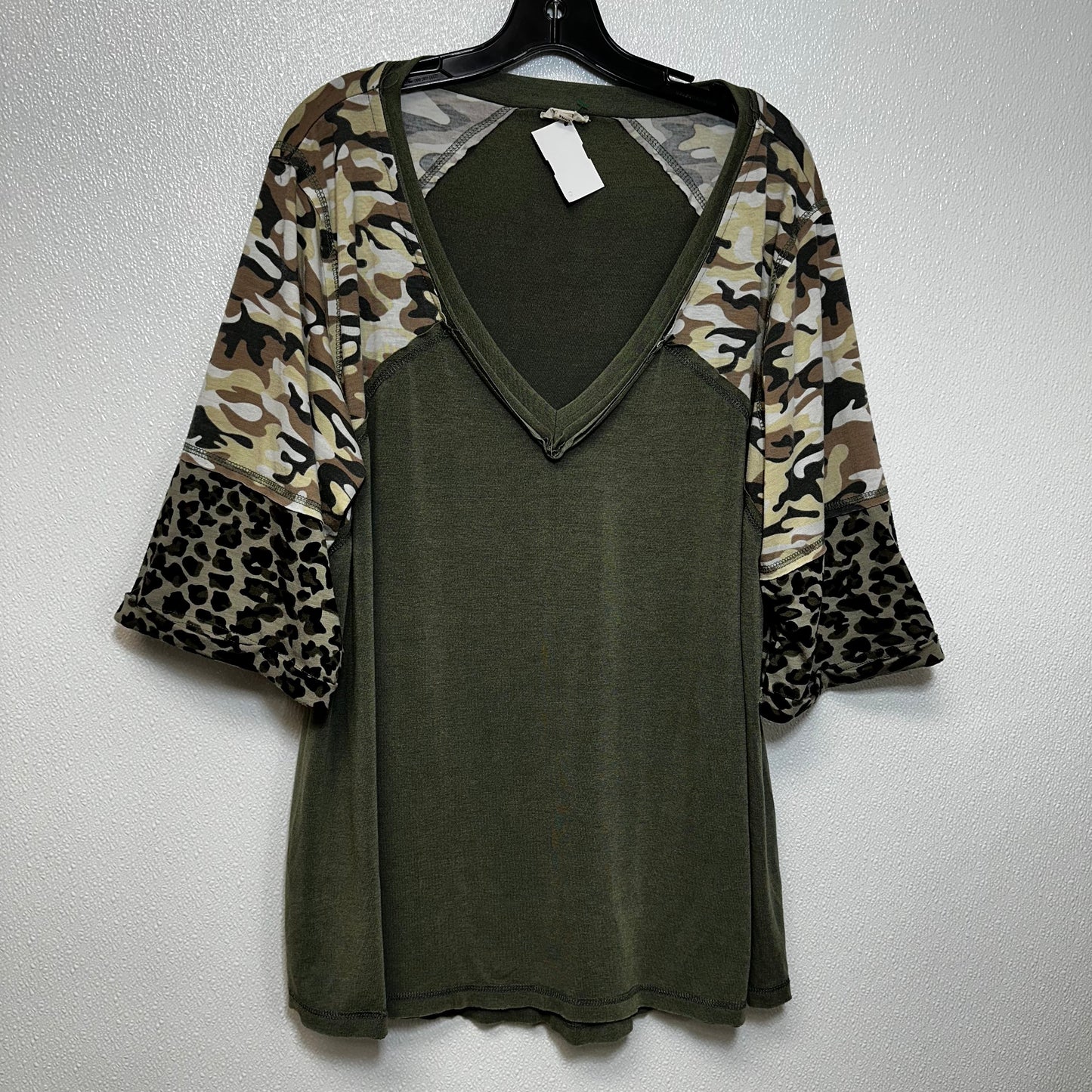 Camoflauge Top 3/4 Sleeve Basic Pol, Size L