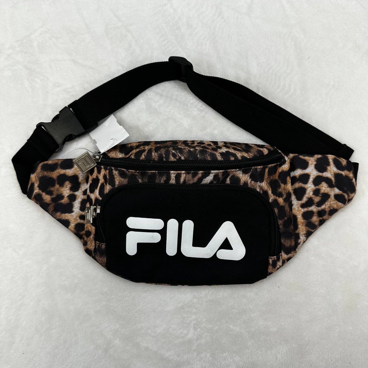 Belt Bag By Fila, Size: Small