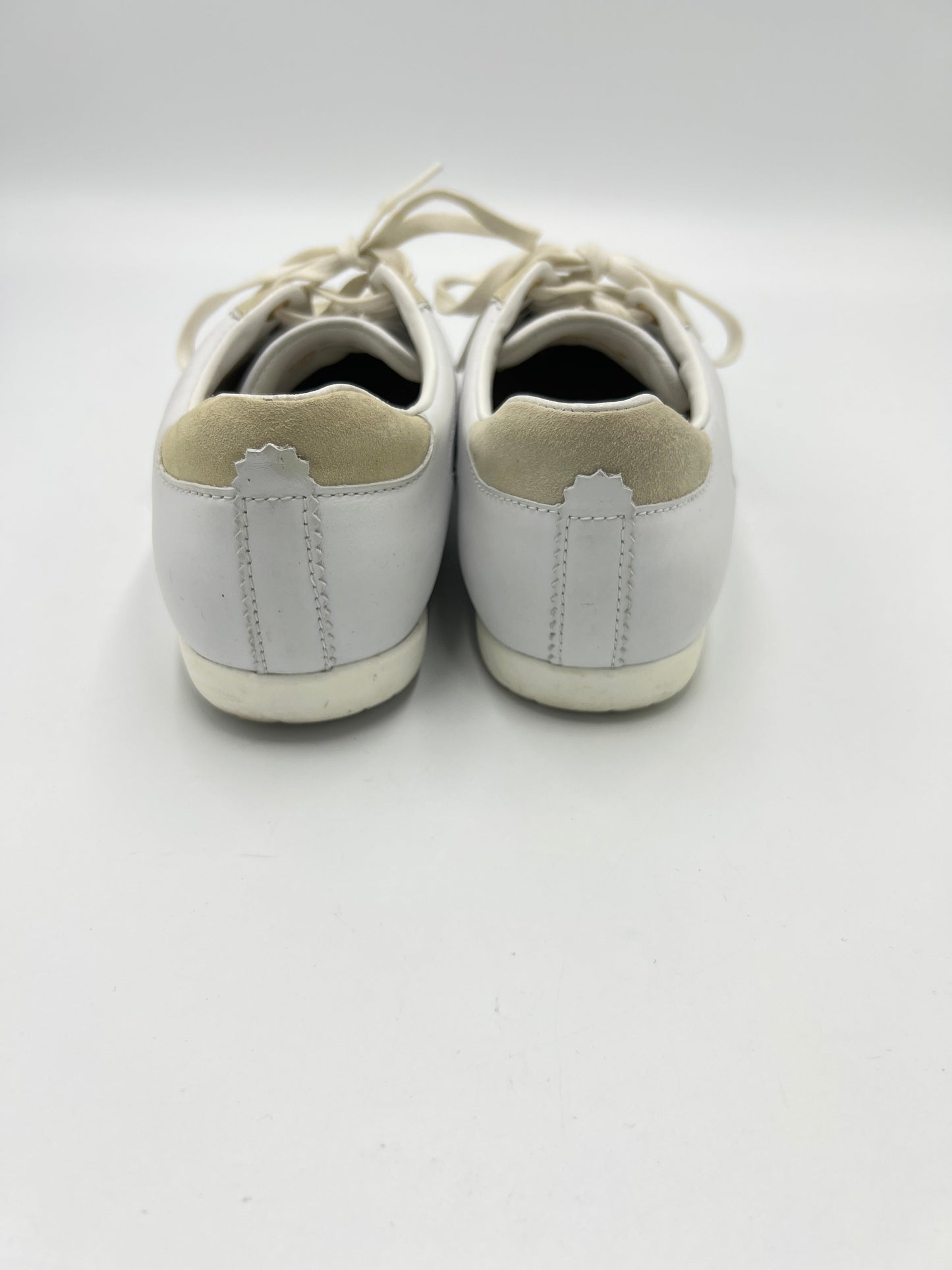 Shoes Designer By Cole-Haan In White, Size: 9