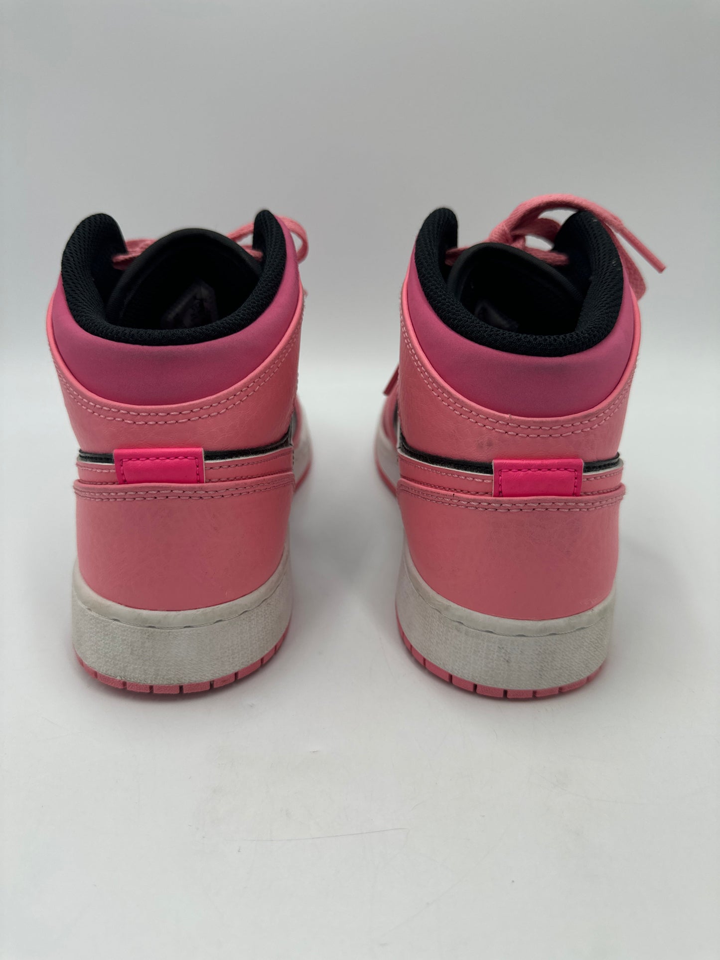 Nike AIR JORDAN In Size: 9 W (Youth Size 7)