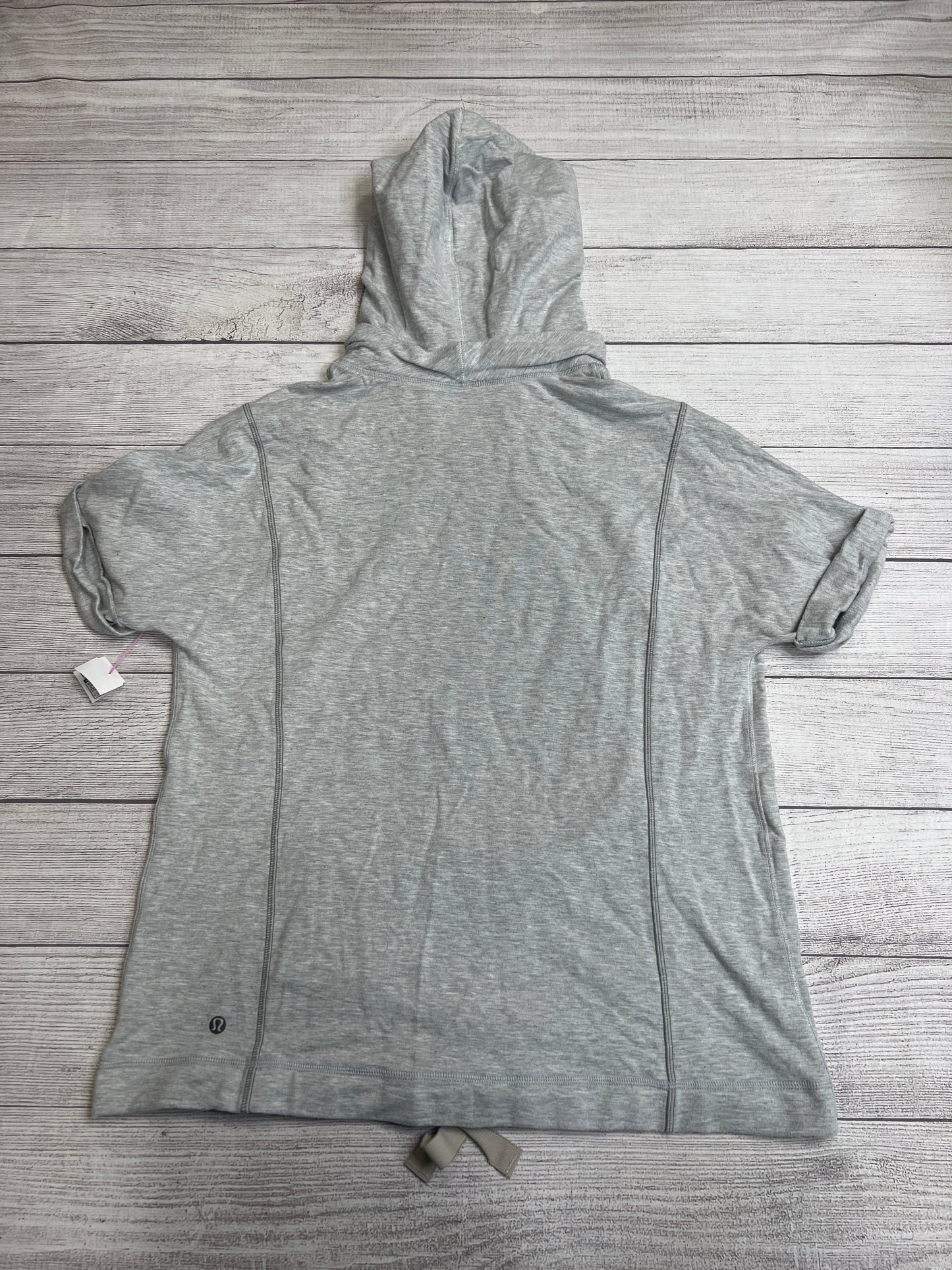 Athletic Sweatshirt Crewneck By Lululemon  Size: M