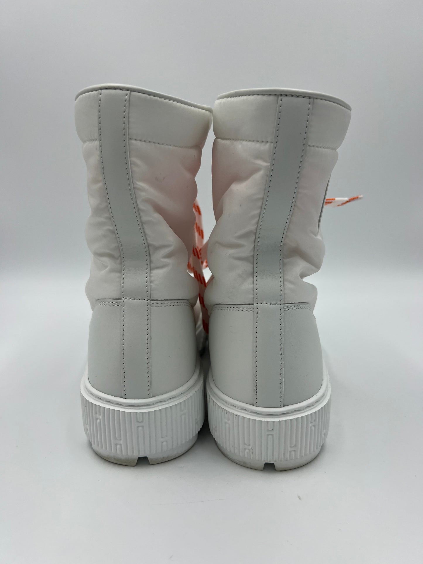 Hermes Fresh Designer Ankle Boots    Size: 7/37