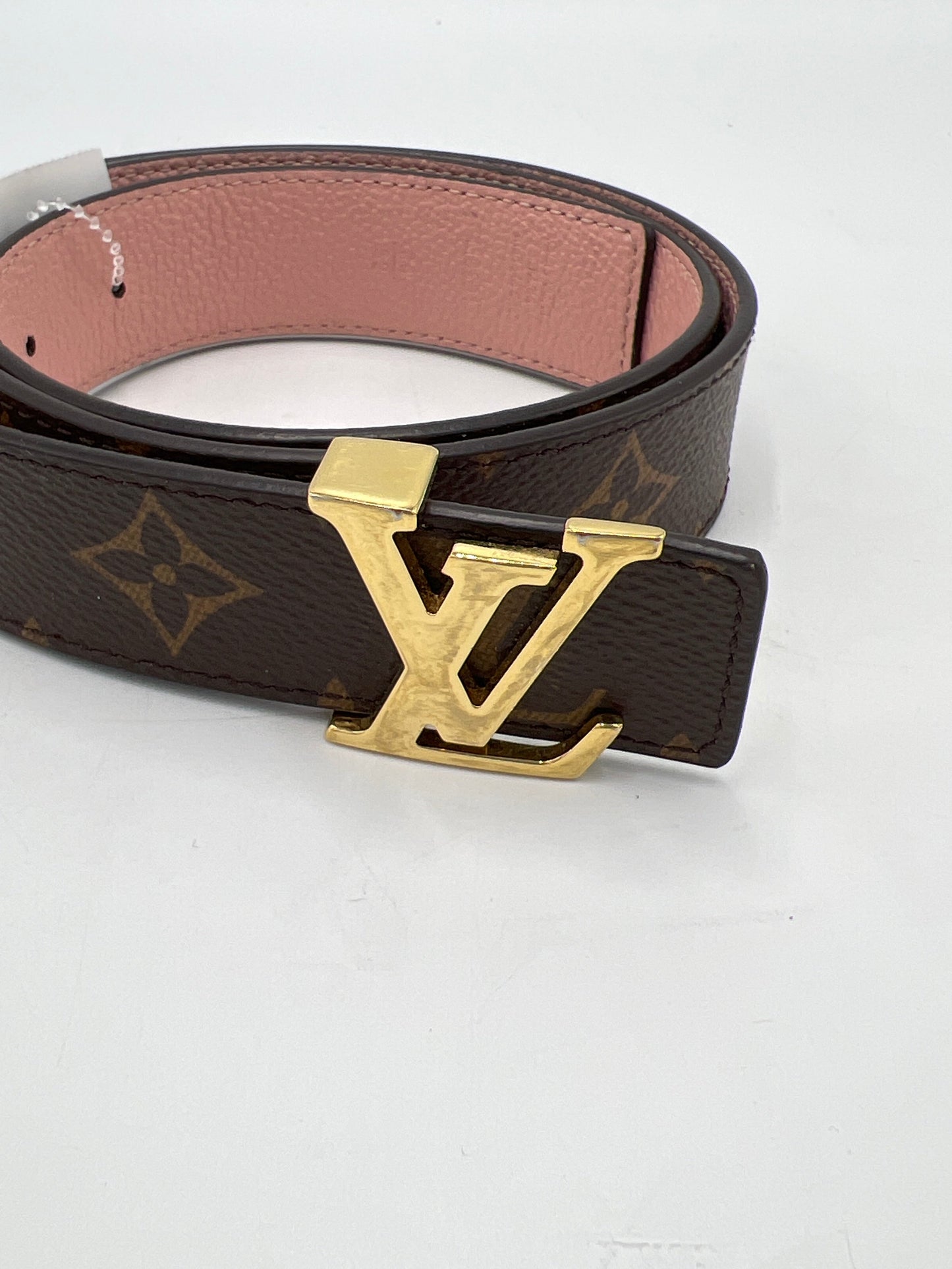 Louis Vuitton LV Initiales Luxury Designer Belt in Size: 80 / 32