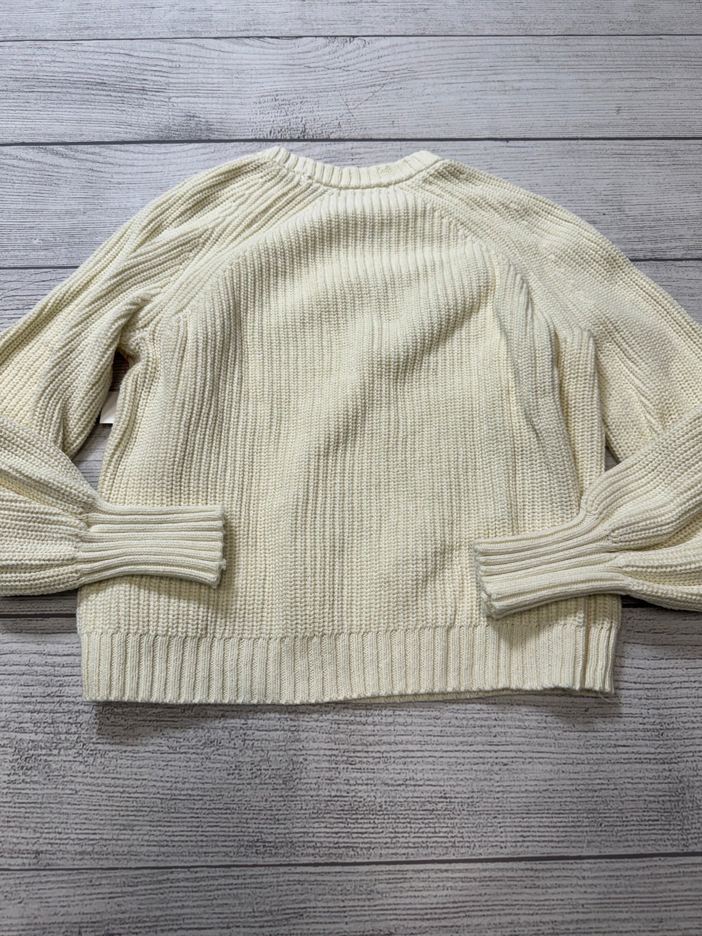 Sweater By Free Assembly In White, Size: M