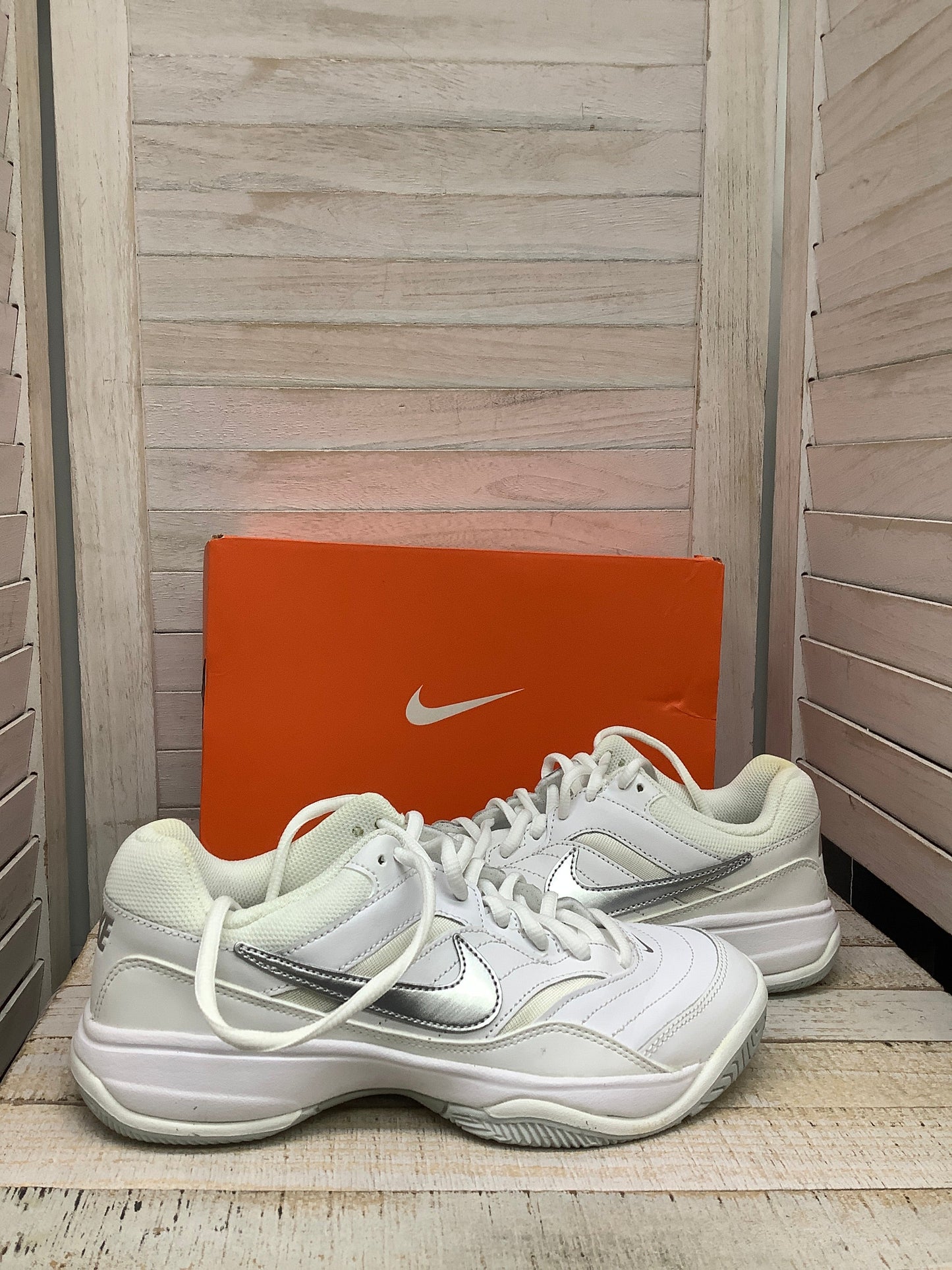 Shoes Athletic By Nike In White, Size: 7