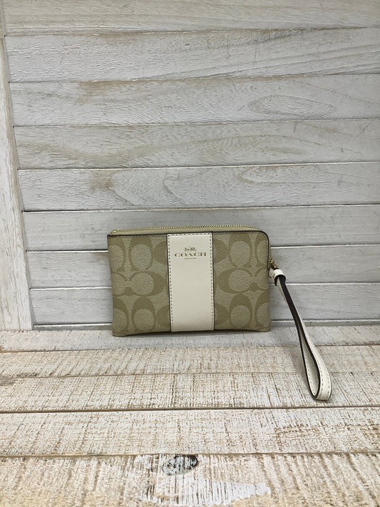 Wristlet Designer By Coach, Size: Small