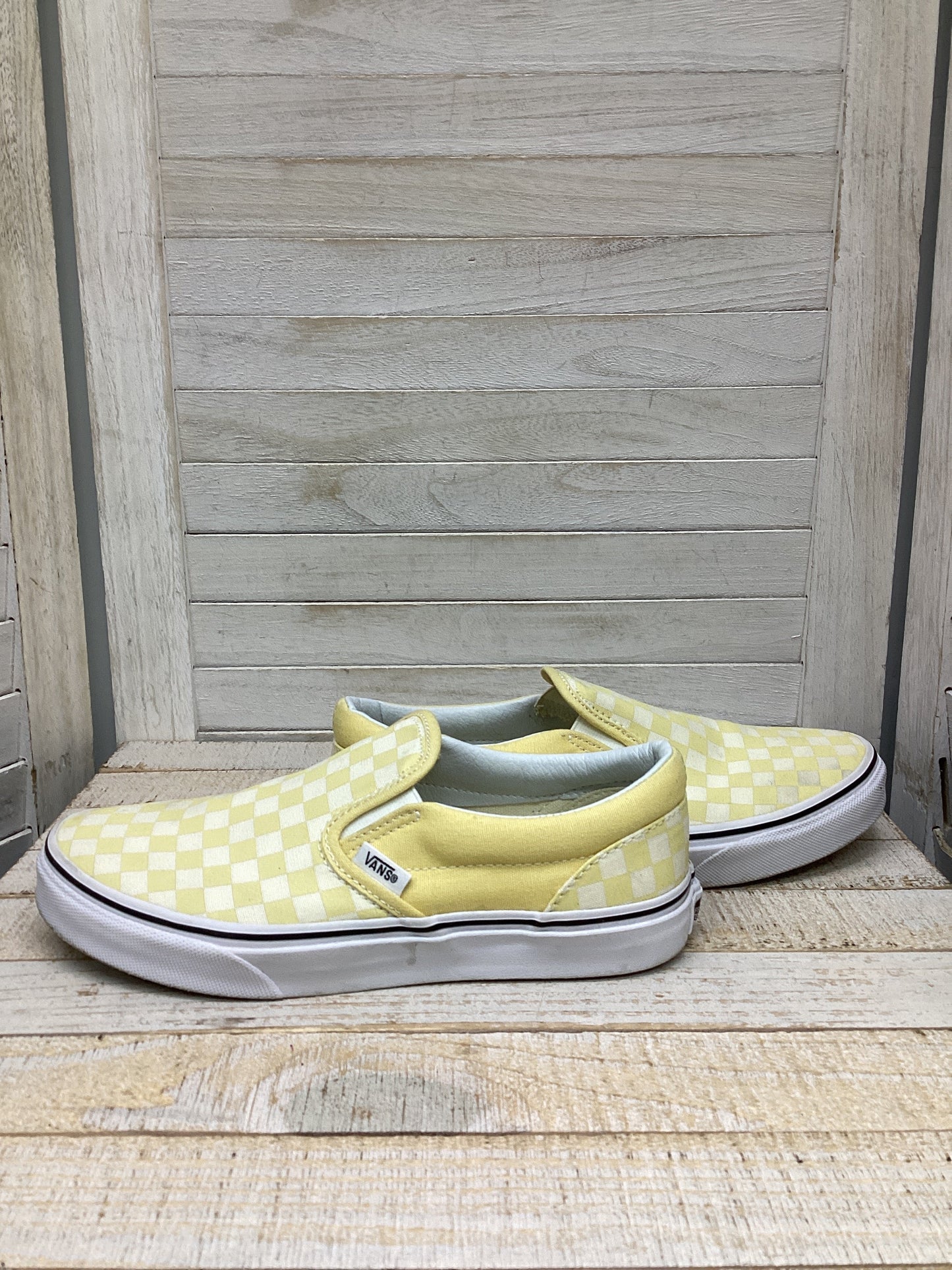 Shoes Sneakers By Vans In Yellow, Size: 5.5