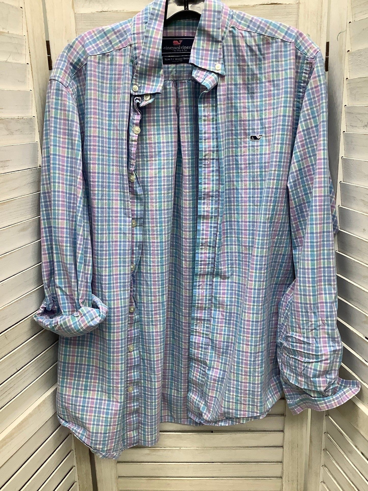 Top Long Sleeve By Vineyard Vines In Plaid Pattern, Size: M