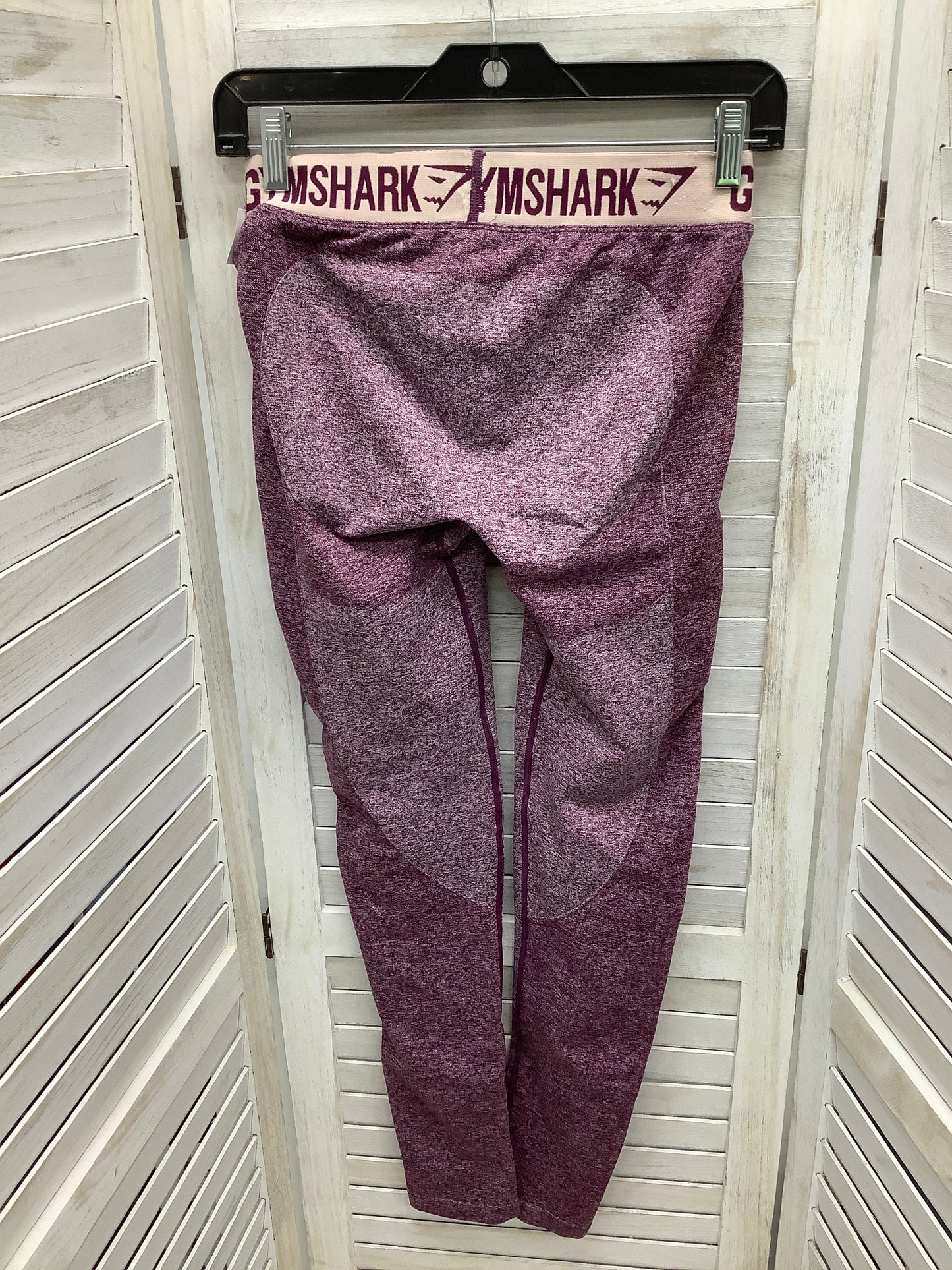 Athletic Leggings By Gym Shark  Size: M