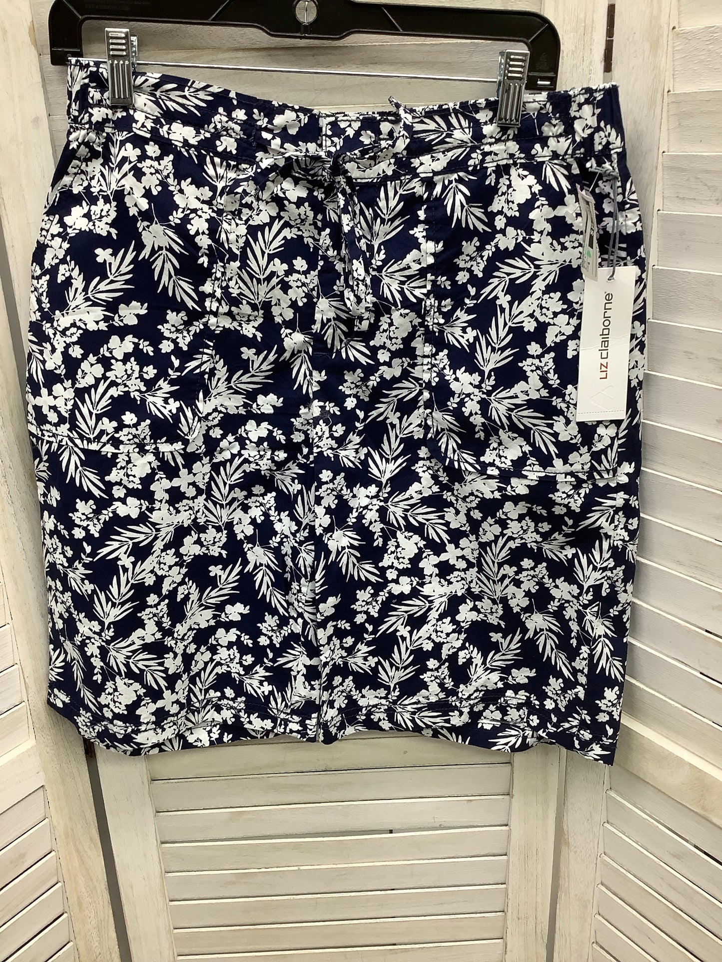 Shorts By Liz Claiborne  Size: 6