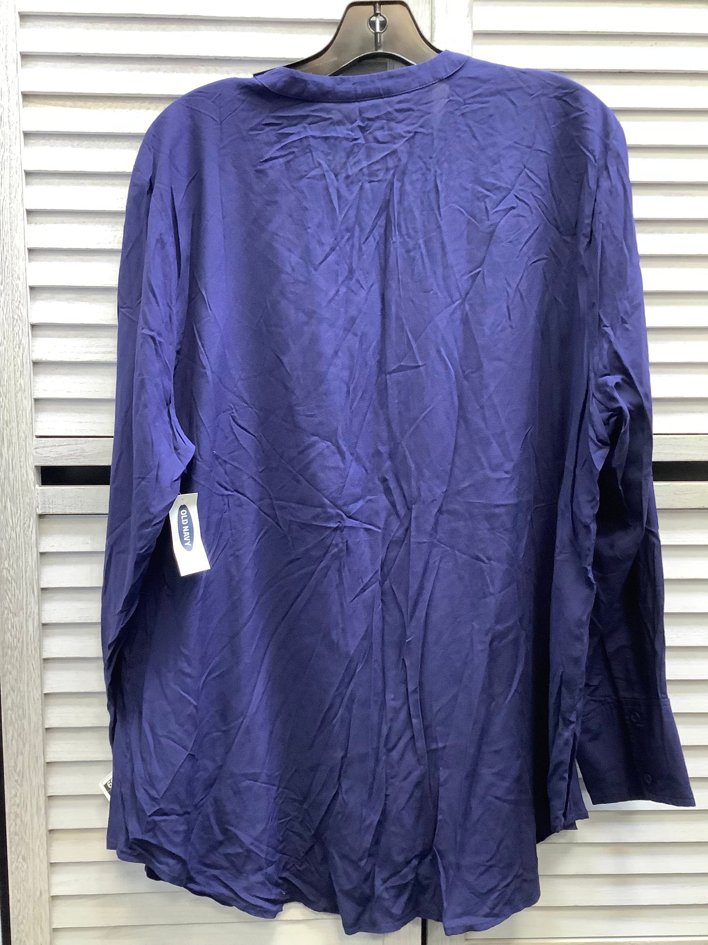 Top Long Sleeve By Old Navy In Navy, Size: Xl