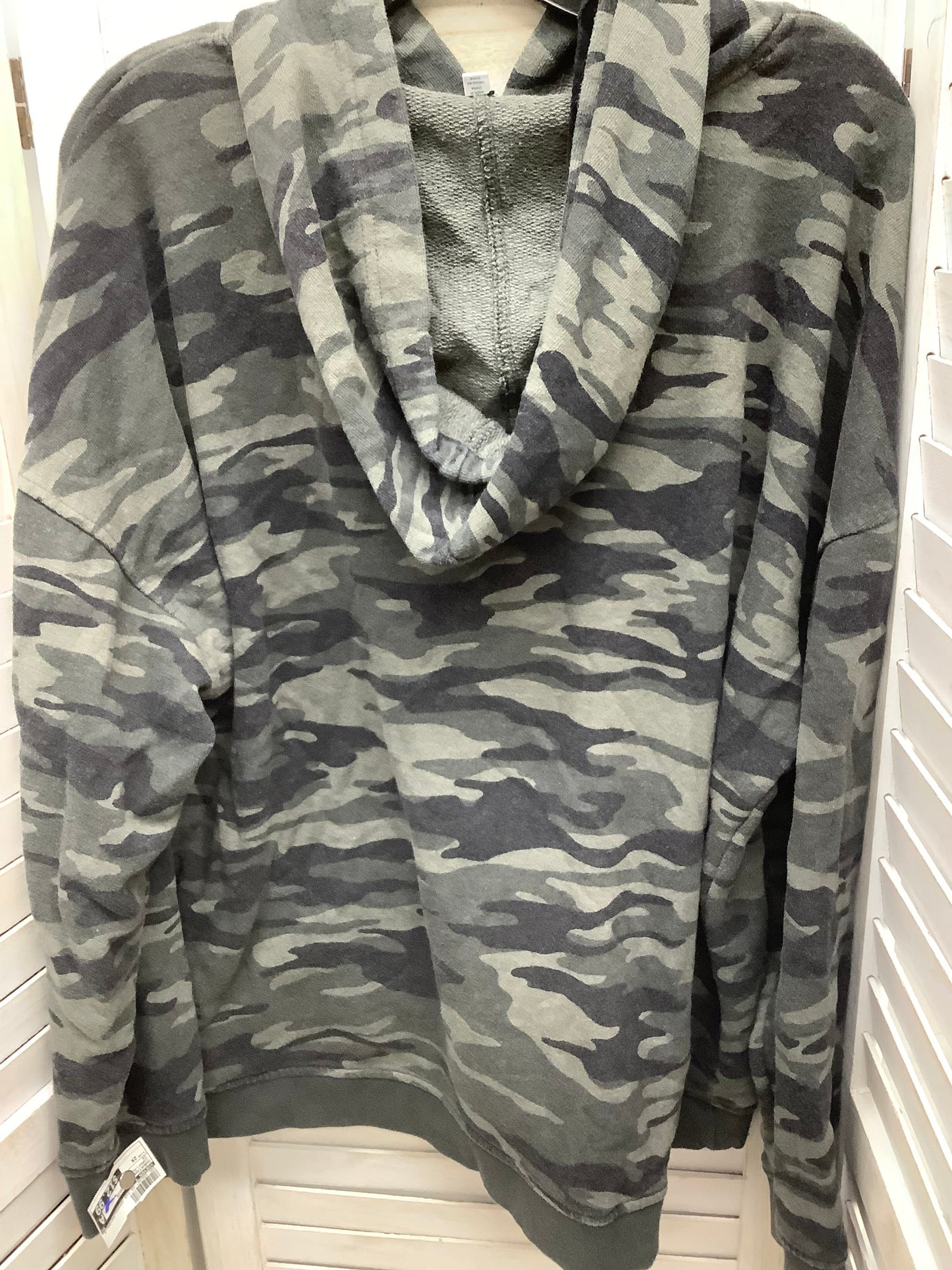 Sweatshirt Hoodie By Seven 7 In Camoflauge, Size: 2x