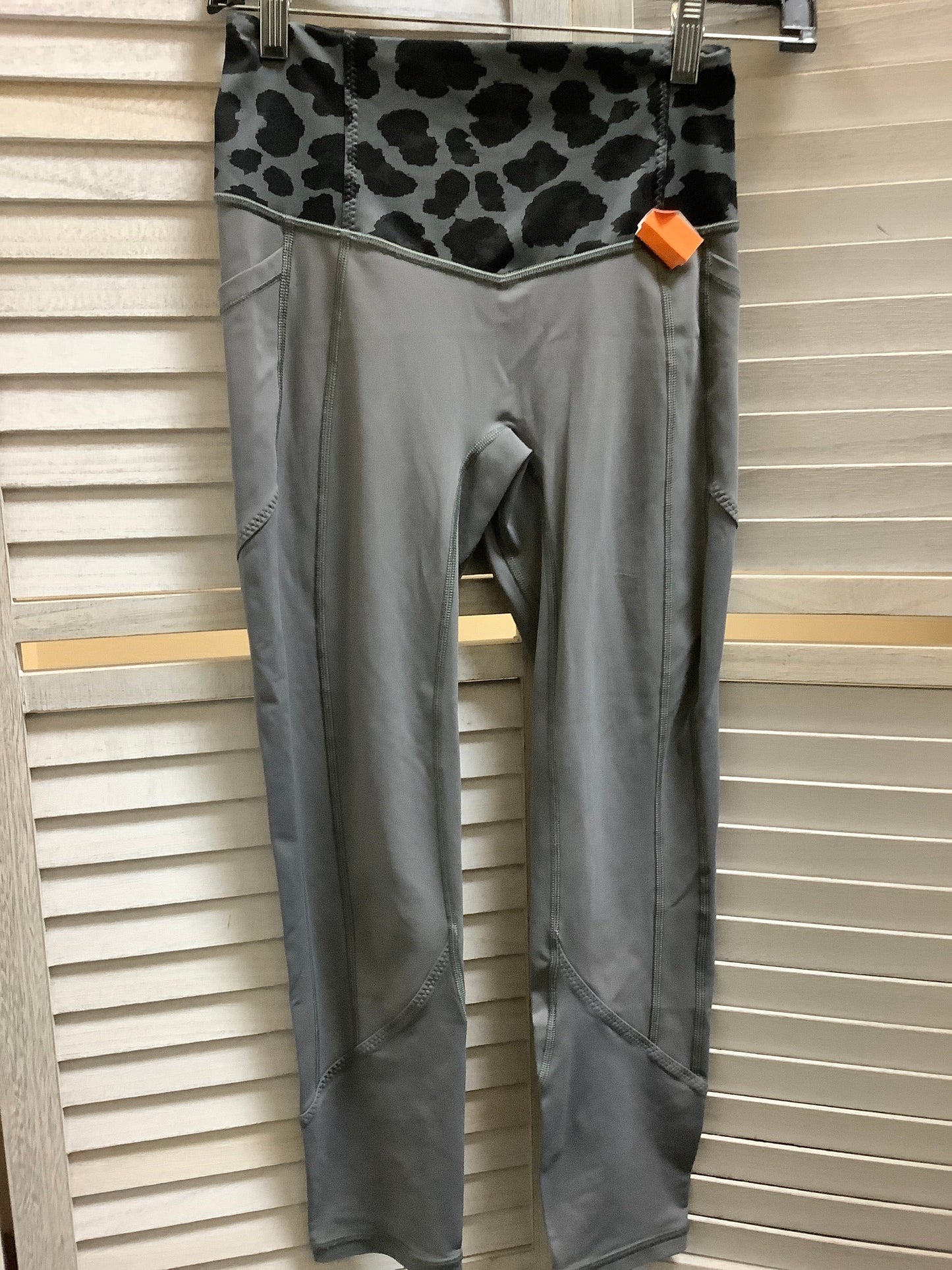 Athletic Leggings By Lululemon  Size: 4