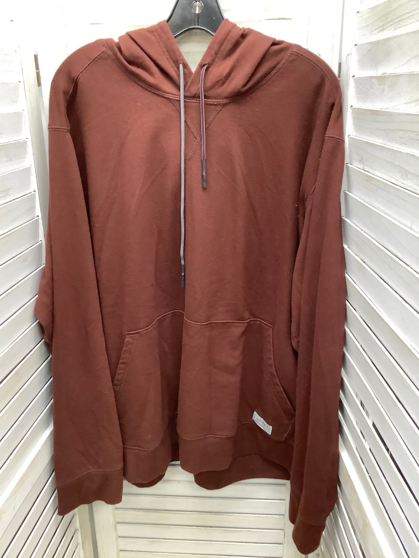 Sweatshirt Hoodie By Eddie Bauer In Brown, Size: 2x