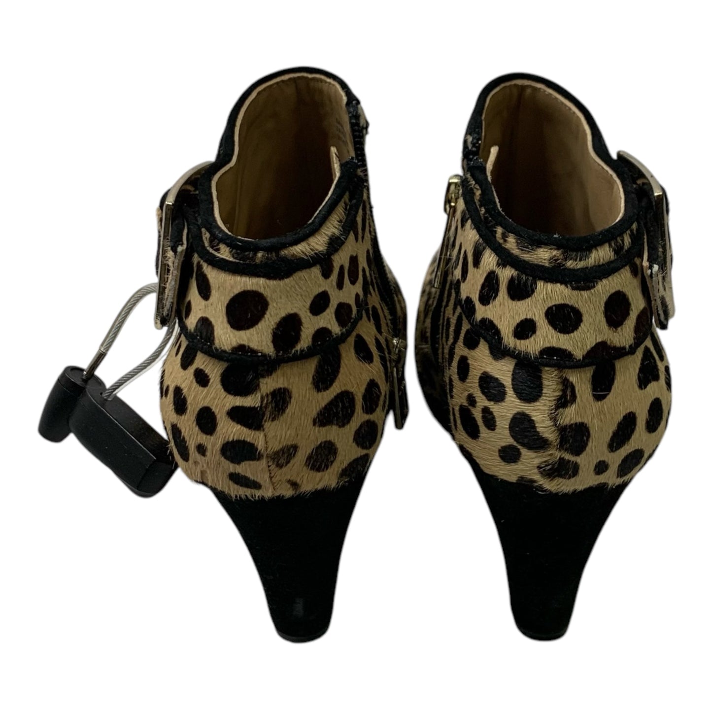 Shoes Heels Wedge By Isaac Mizrahi In Animal Print, Size: 6.5