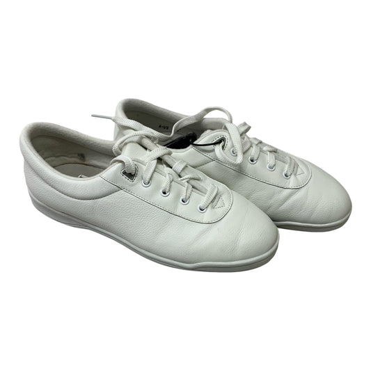 Shoes Sneakers By Easy Spirit In White, Size: 7.5