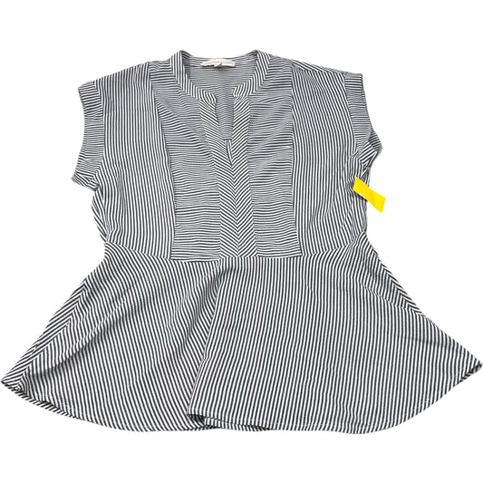 Top Short Sleeve By Monteau In Grey & White, Size: Xl