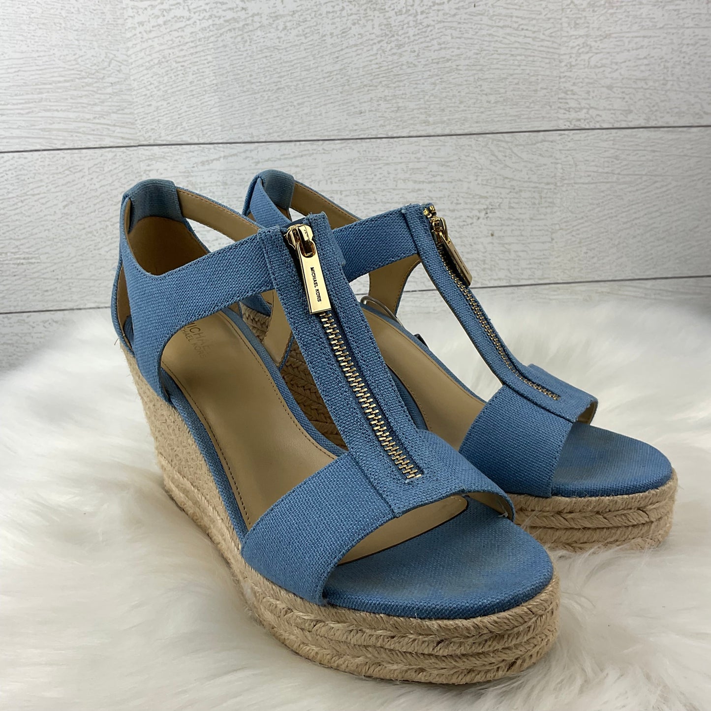 Shoes Designer By Michael Kors In Blue, Size: 9.5